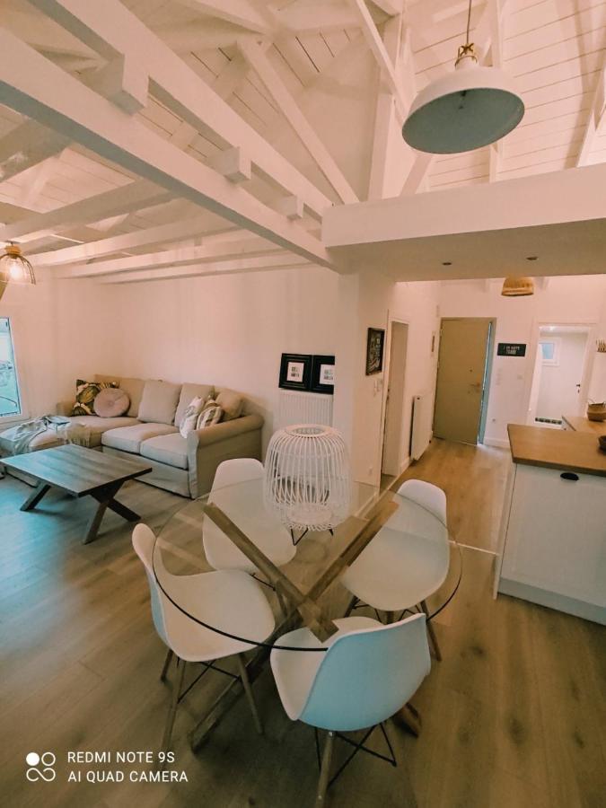 Plane Tree House Villa *