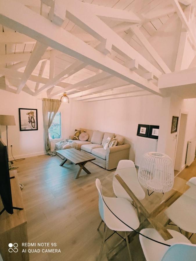 Plane Tree House * Proti